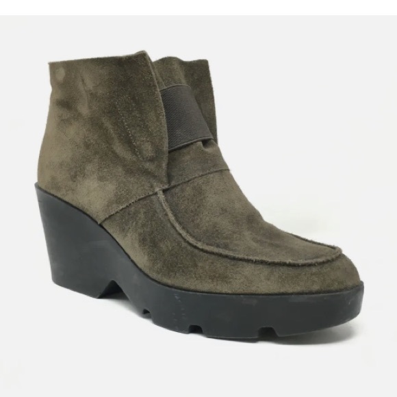 Eileen Fisher Suede Pull On Ankle Booties 9.5 - Picture 4 of 9
